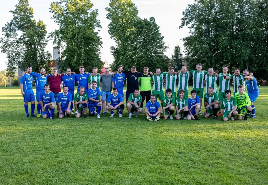 Pouťový fotbal proti Bořeticím